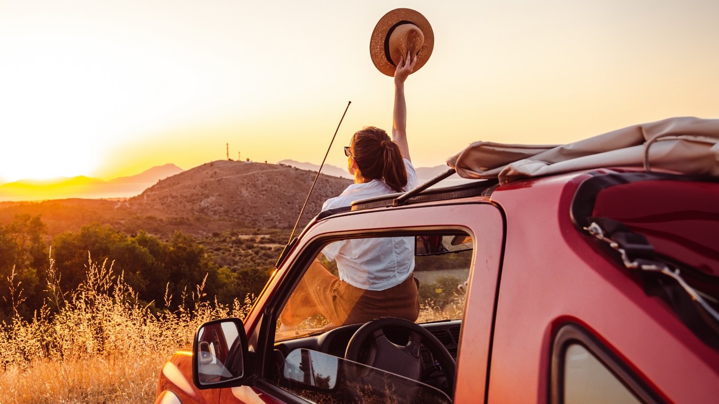 Sedona off-road jeep tours through the red rocks